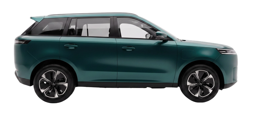 JAECOO E5 electric SUV in champagne silver, studio front three-quarter view