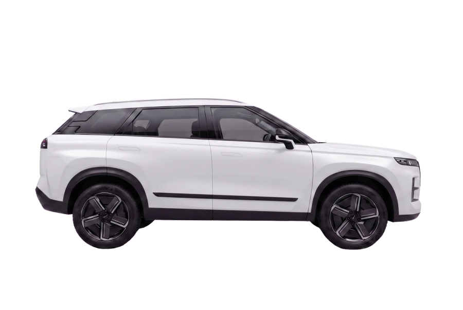 JAECOO 7 Deluxe front three-quarter view