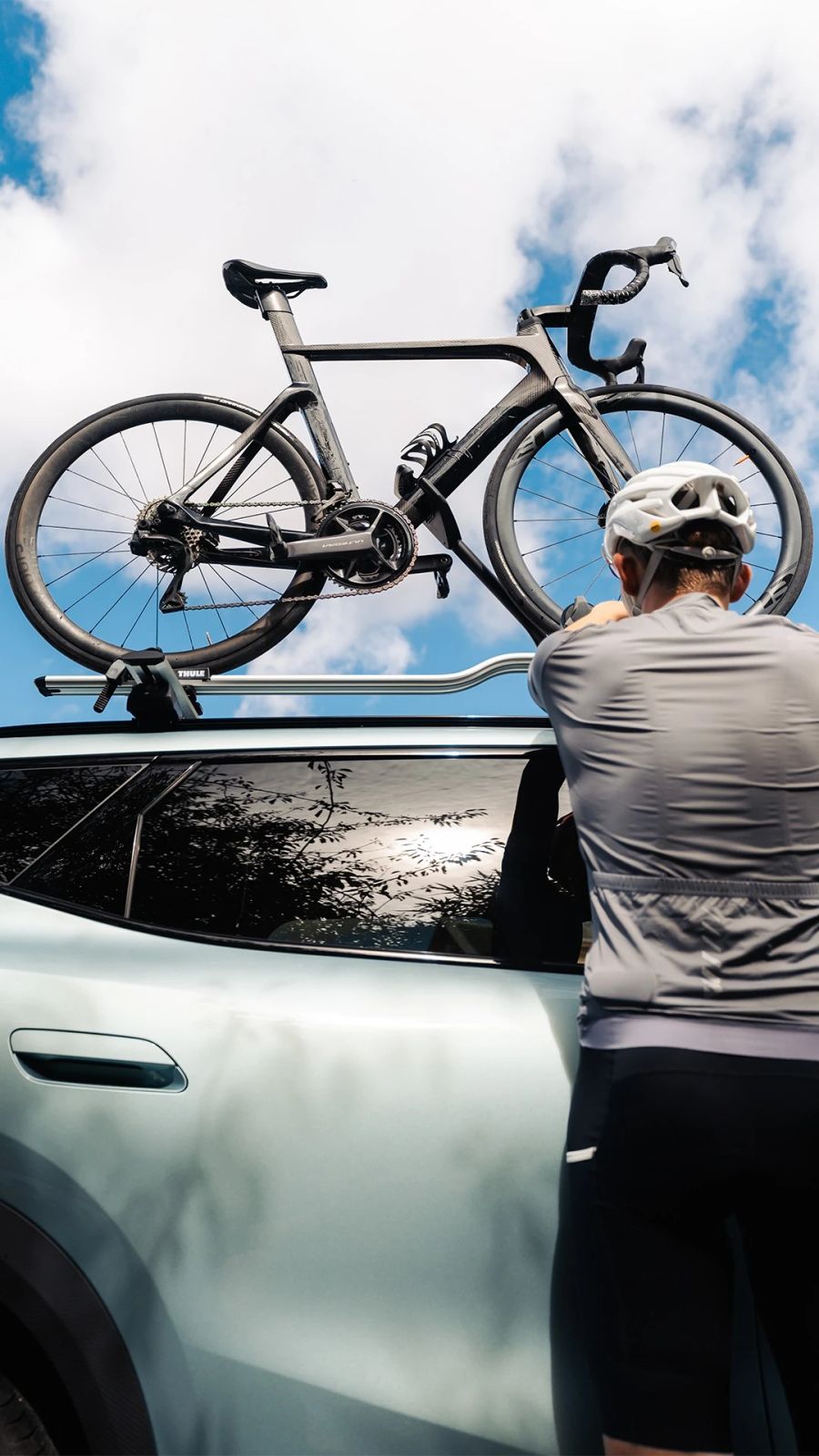 Bike secured. Bags loaded. Back in the driving seat and ready for the next ride 💪
