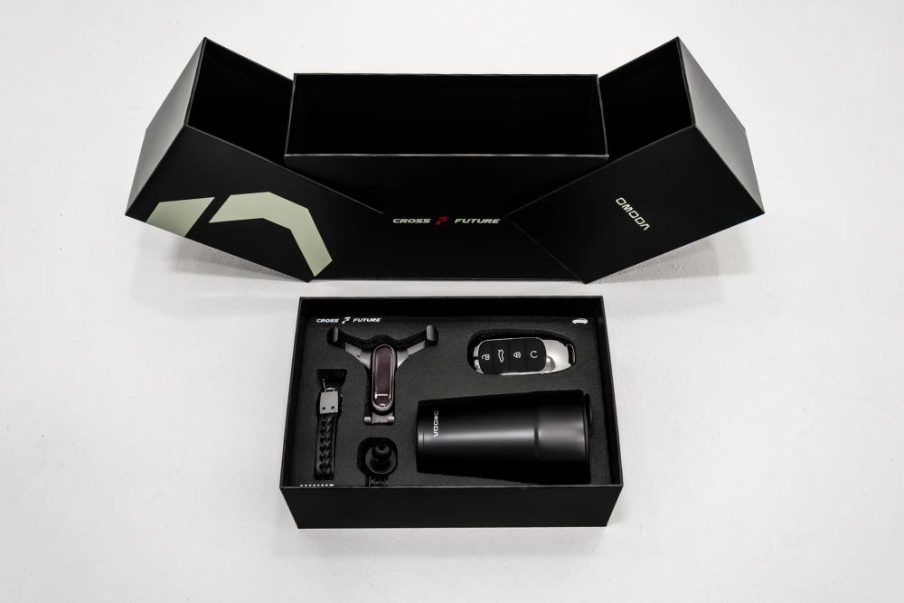 Omoda Welcome Box