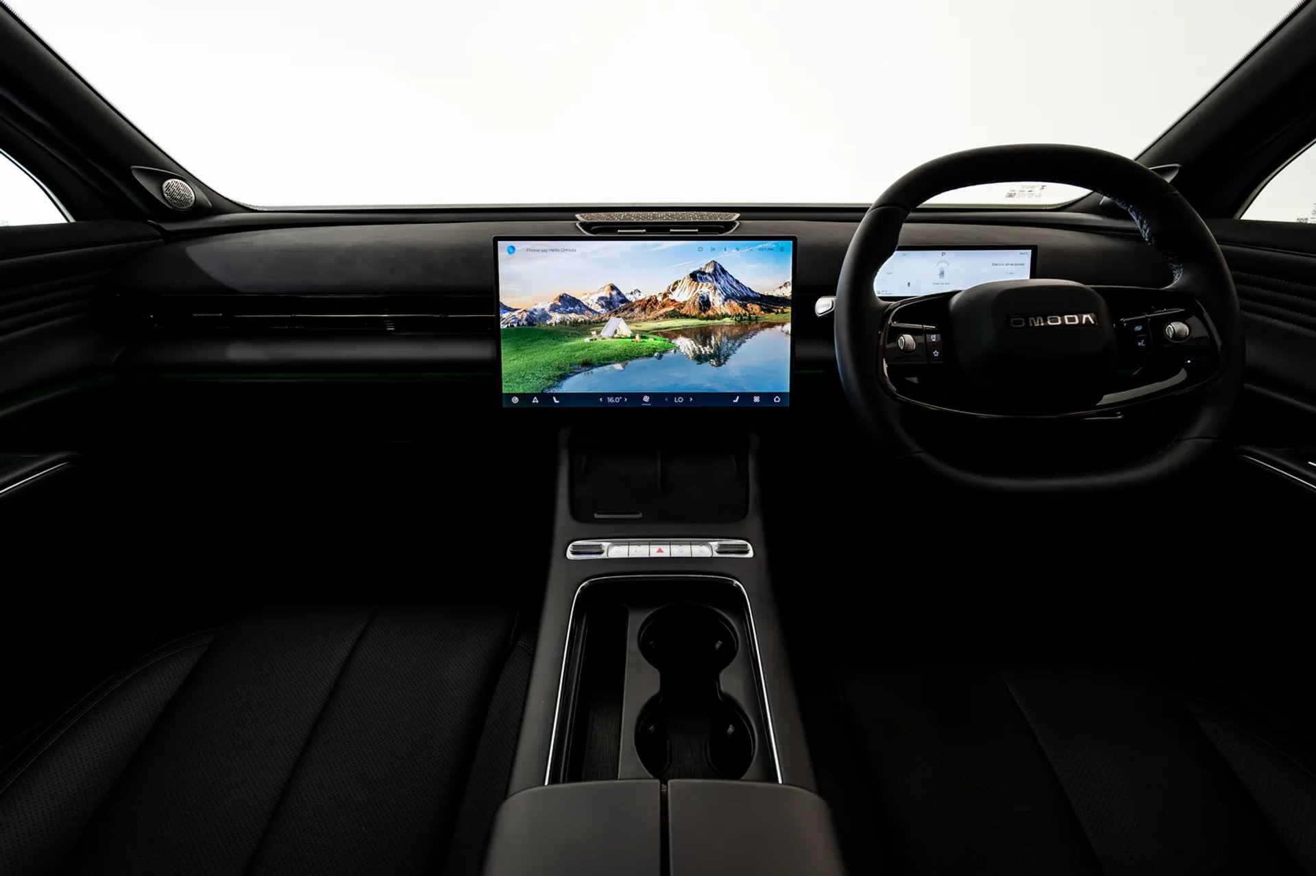 OMODA 7 interior dashboard
