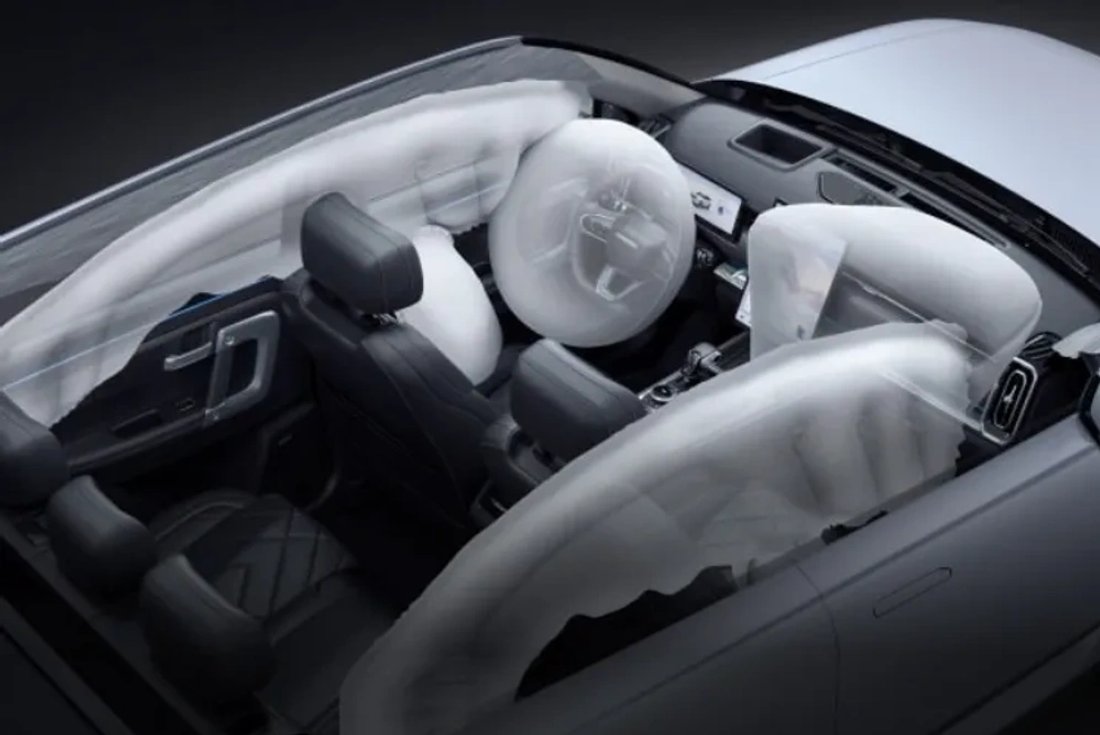 OMODA 5 deployed airbag safety system