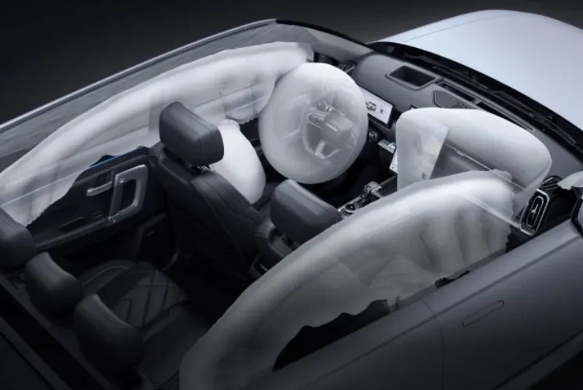 OMODA 9 8-airbag system