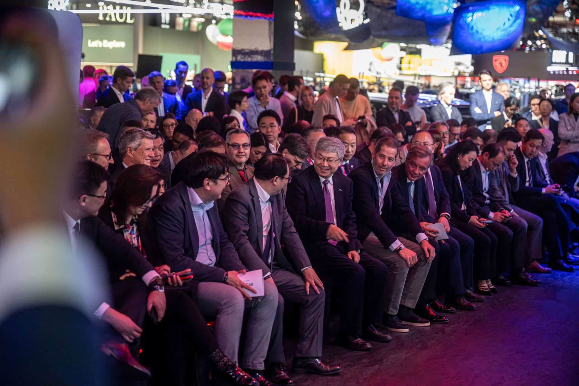 Guests and media seated at the OMODA&JAECOO press conference at the 2026 Paris Motor Show