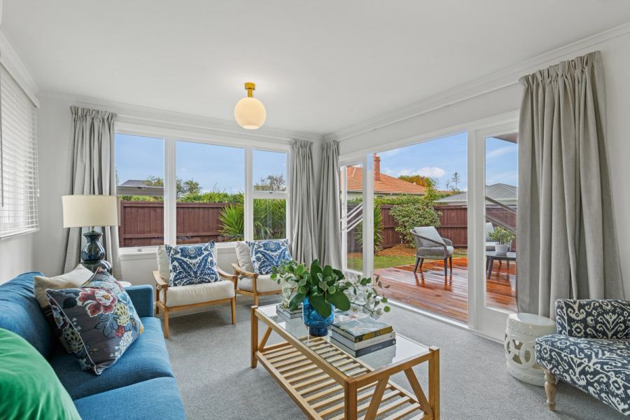 Frankleigh St after renovation, photo 4
