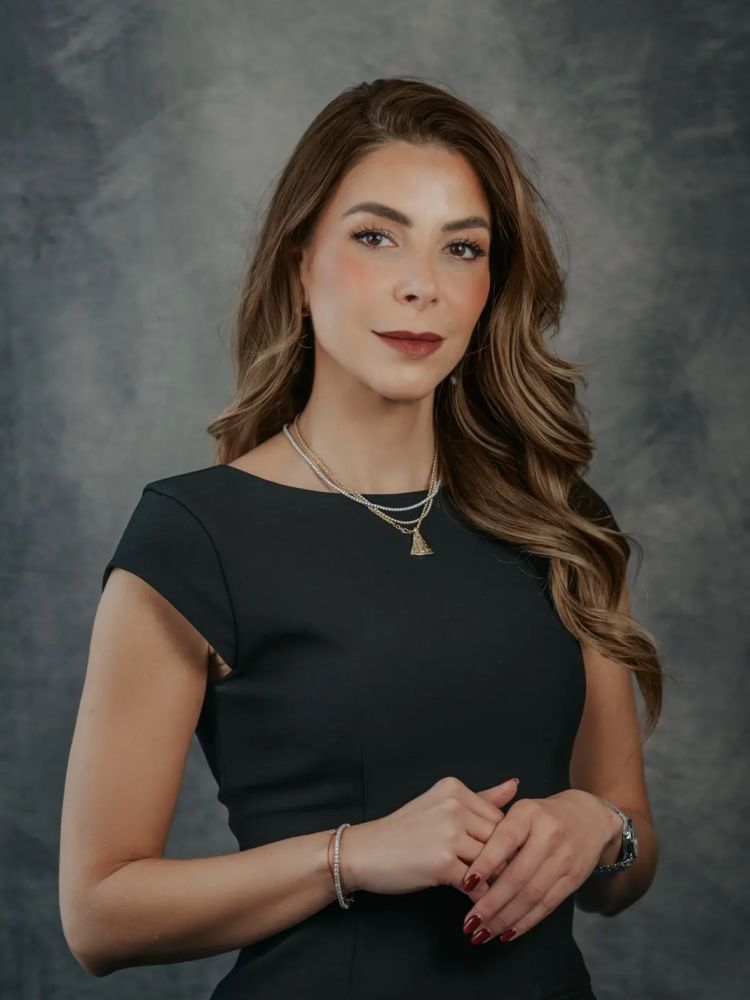Me Luise Arrais, Socia — derecho familiar, civil, sucesorio e inmigración chez Liverman Arrais à Montréal