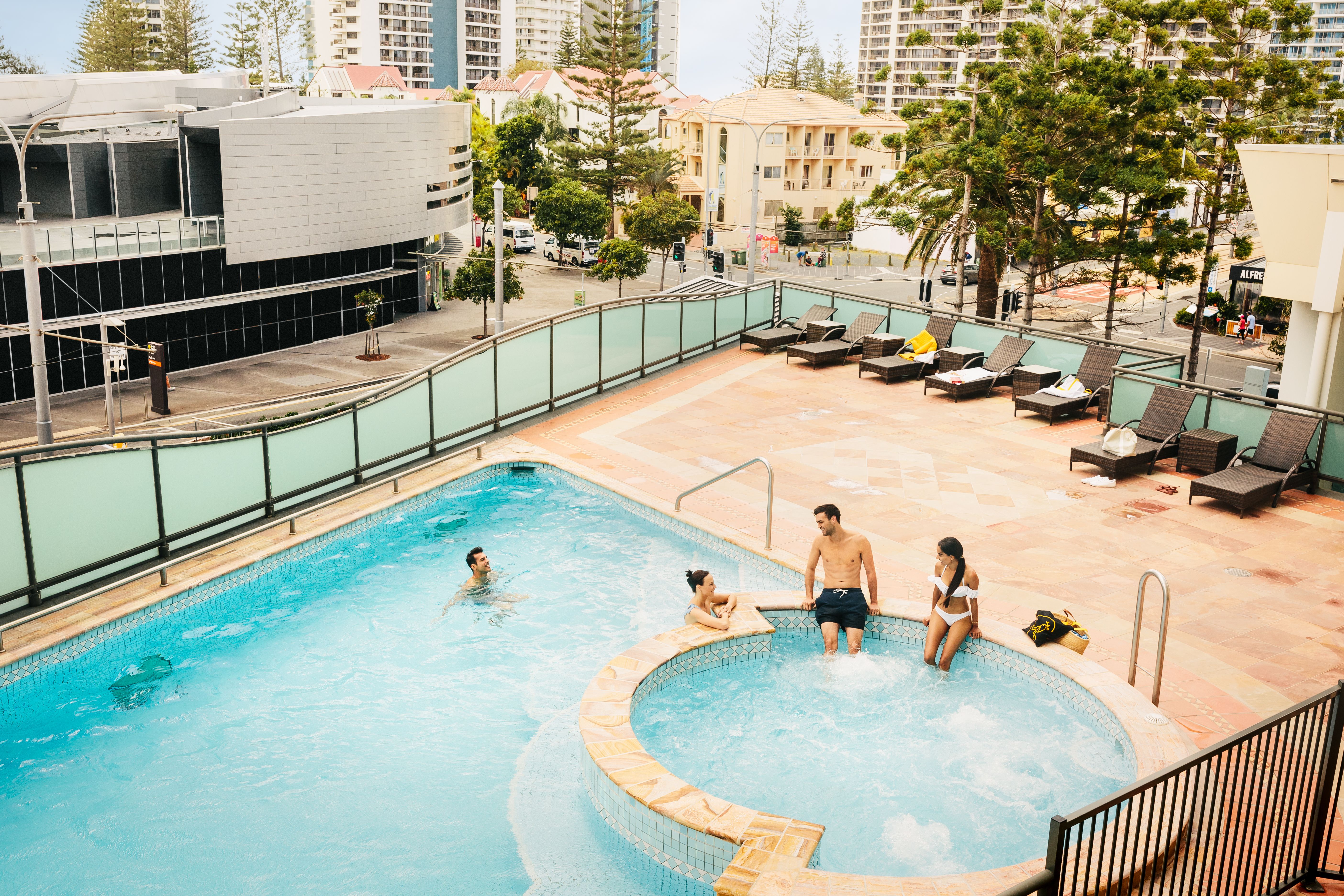 Pool level 1 spa