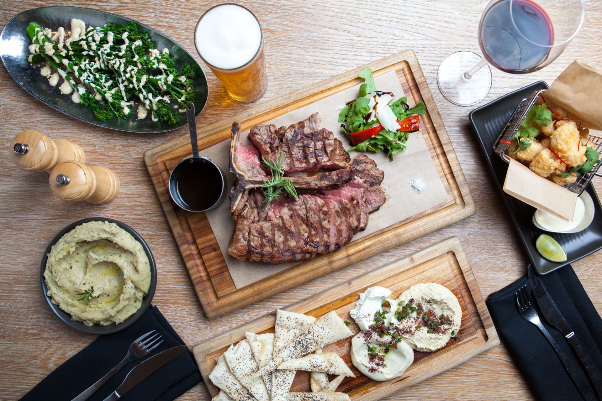 barbeque-feast-with-dips