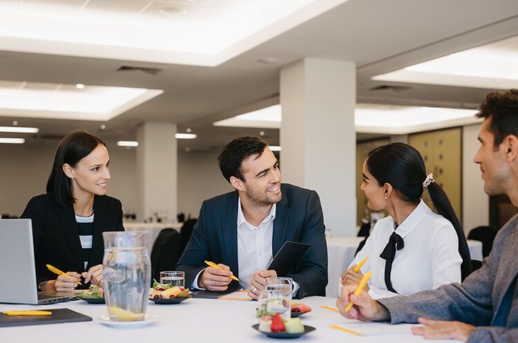 Tonia Renee Et Al. Sitting At A Table Eating Food
