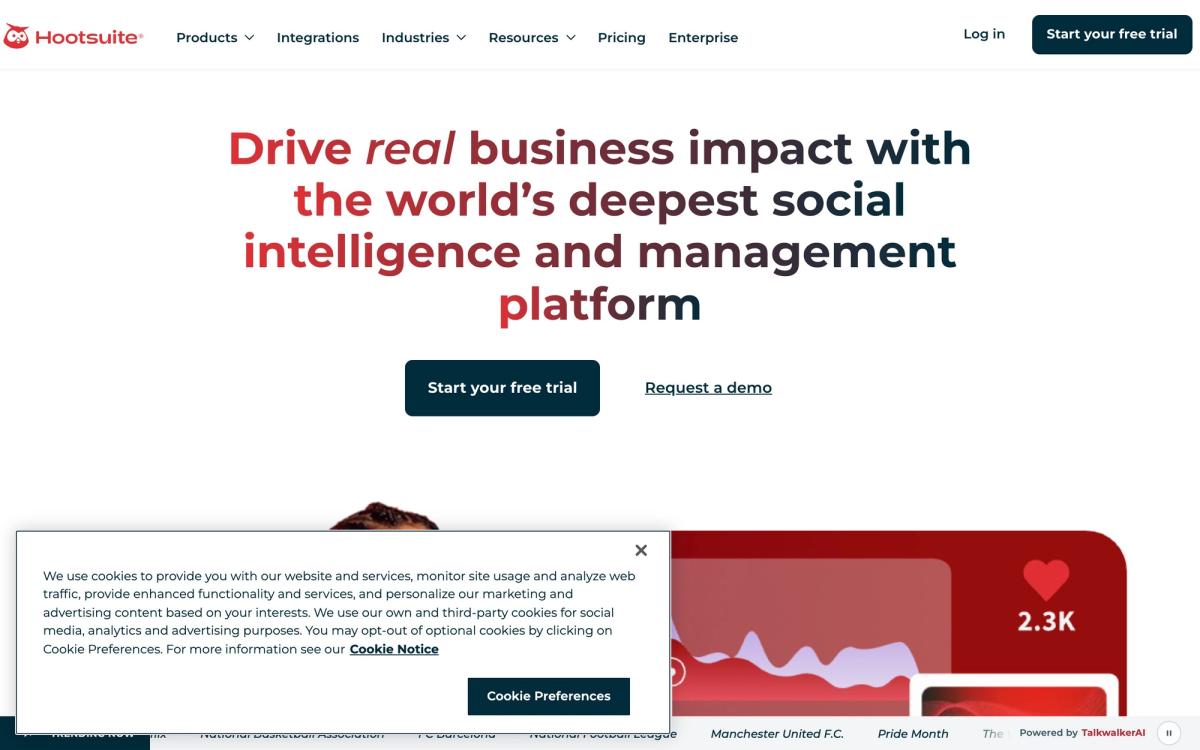 Hootsuite homepage hero screenshot