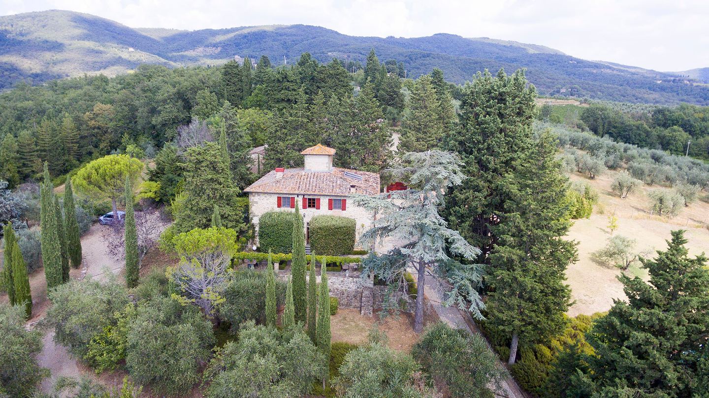 Il crinale che scende dietro la casa