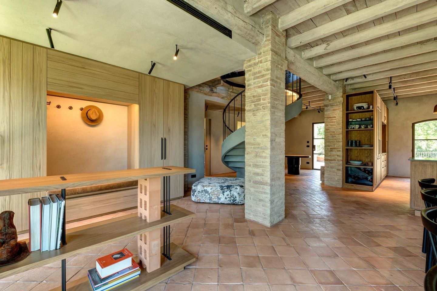 Through to the kitchen past the shelved divider