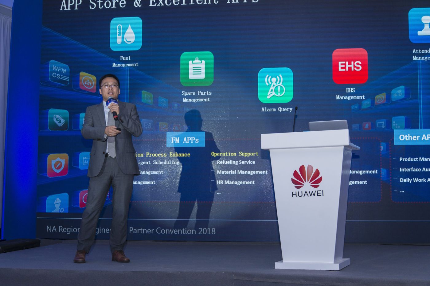 HUAWEI — photograph 7