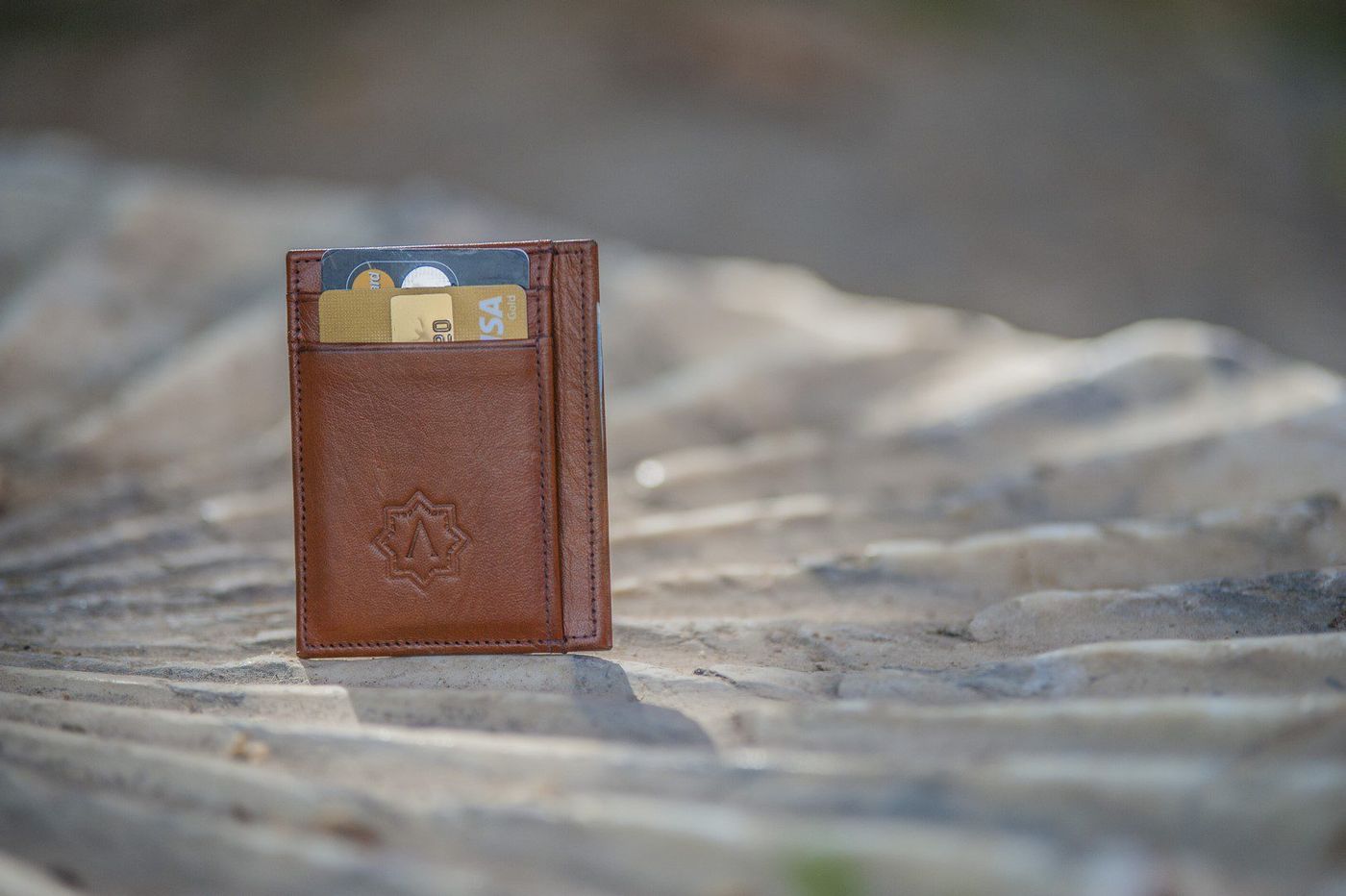 ADNA Wallet — photograph 3