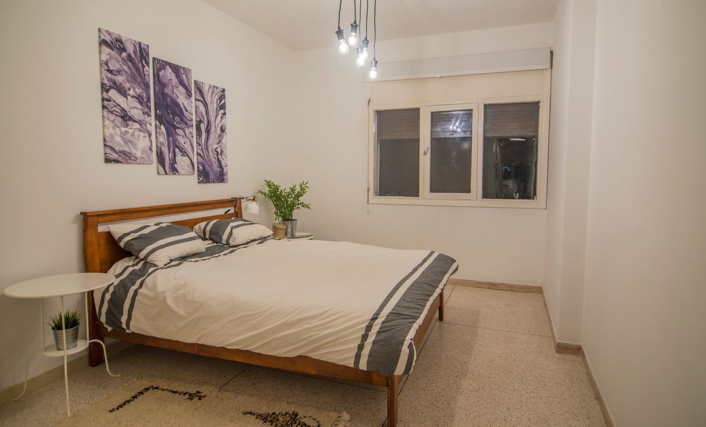 Airbnb — photograph 1