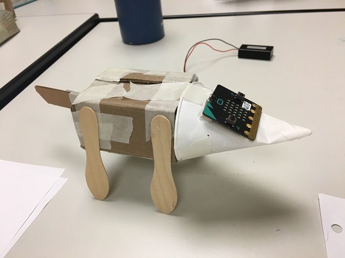 Screenshot of Project: micro:pet Screenshot of Project: micro:pet