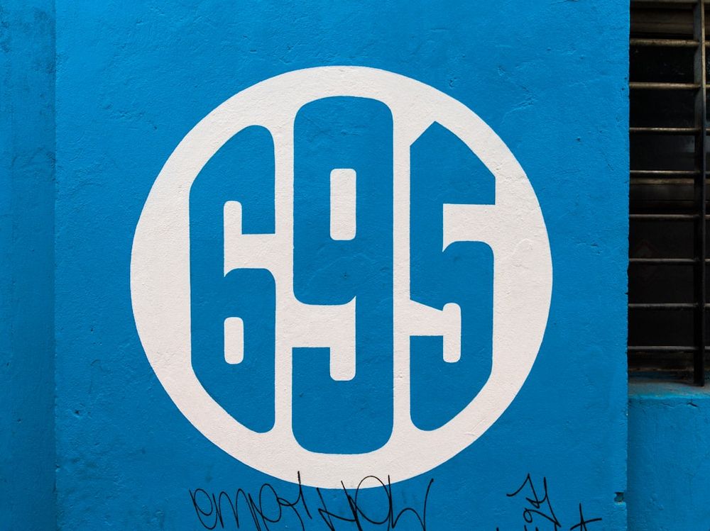 image of Exploring the SIG 552: A Swiss Masterpiece in Firearm Engineering image of Exploring the SIG 552: A Swiss Masterpiece in Firearm Engineering