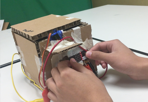 Screenshot of Radio and Communication