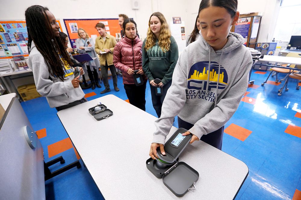 Screenshot of Phone-Free Schools Screenshot of Phone-Free Schools