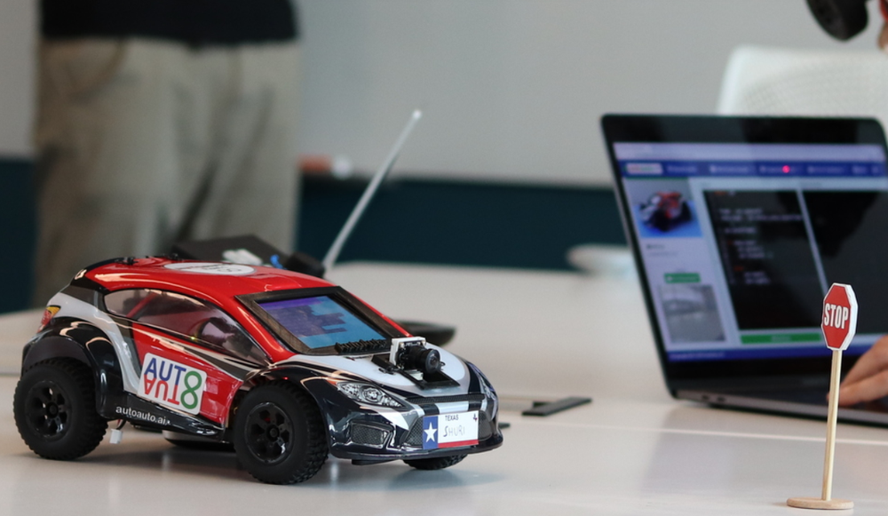 Screenshot of AI-Powered Educational Robots Screenshot of AI-Powered Educational Robots