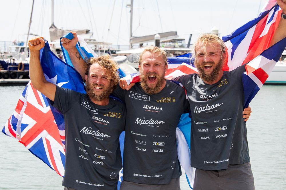 Screenshot of Boating Brothers