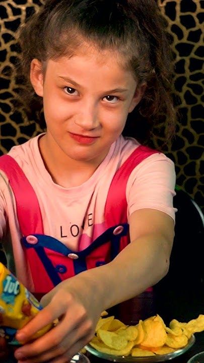 Screenshot of Oh oh delicious ASMR