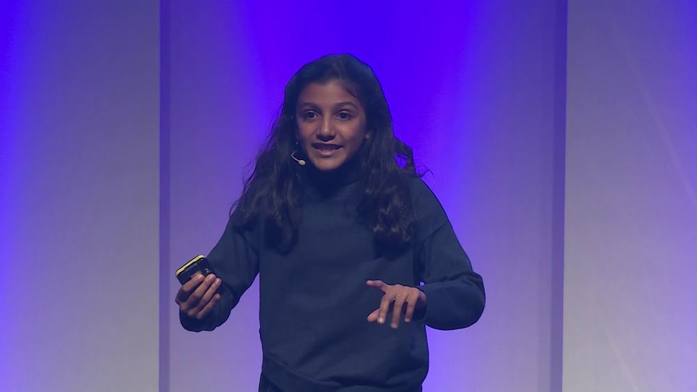 Screenshot of Octa - Travel Chatbot for Kids