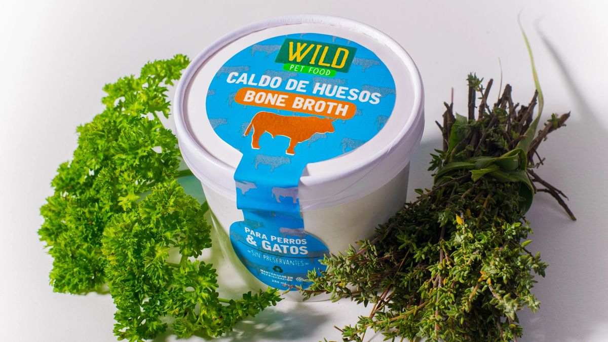 CALDO DE HUESOS -BONE BROTH- PARA PERROS Y GATOS