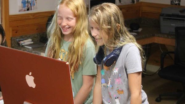 CLW Scoop - Season 3, Episode 2