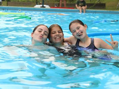 happy girls side campers