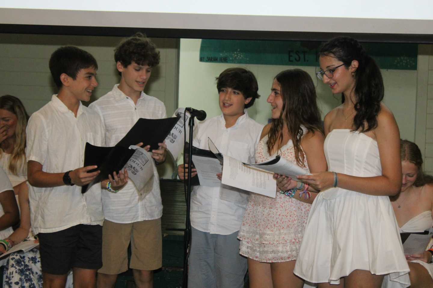 Jewish Life at Laurelwood - Shabbat Shalom