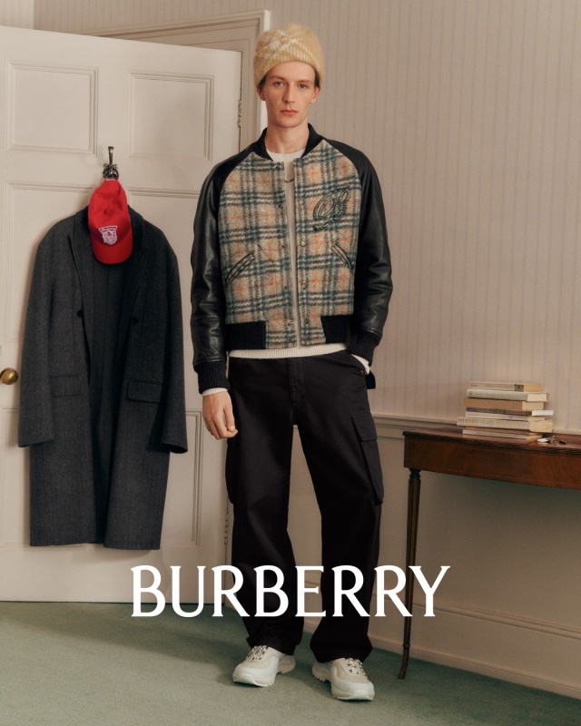 BURBERRY 