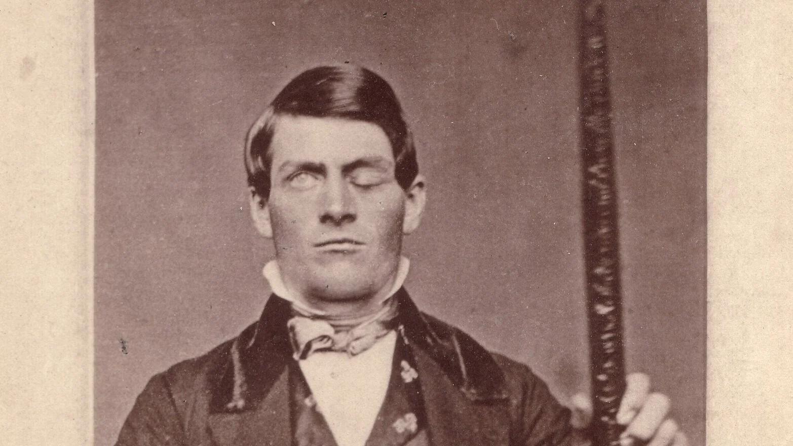 Cover image for The Disappearing Man: Body, Soul, and the Question of Who We Are