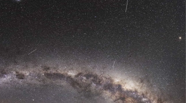 Cover image for Extraterrestrial Life and Catholic Theology