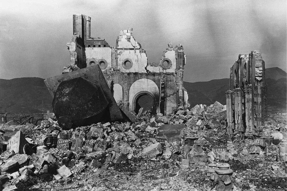 Cover image for "Nagasaki Prays, Hiroshima Rages": God's Providence and Narratives of Suffering
