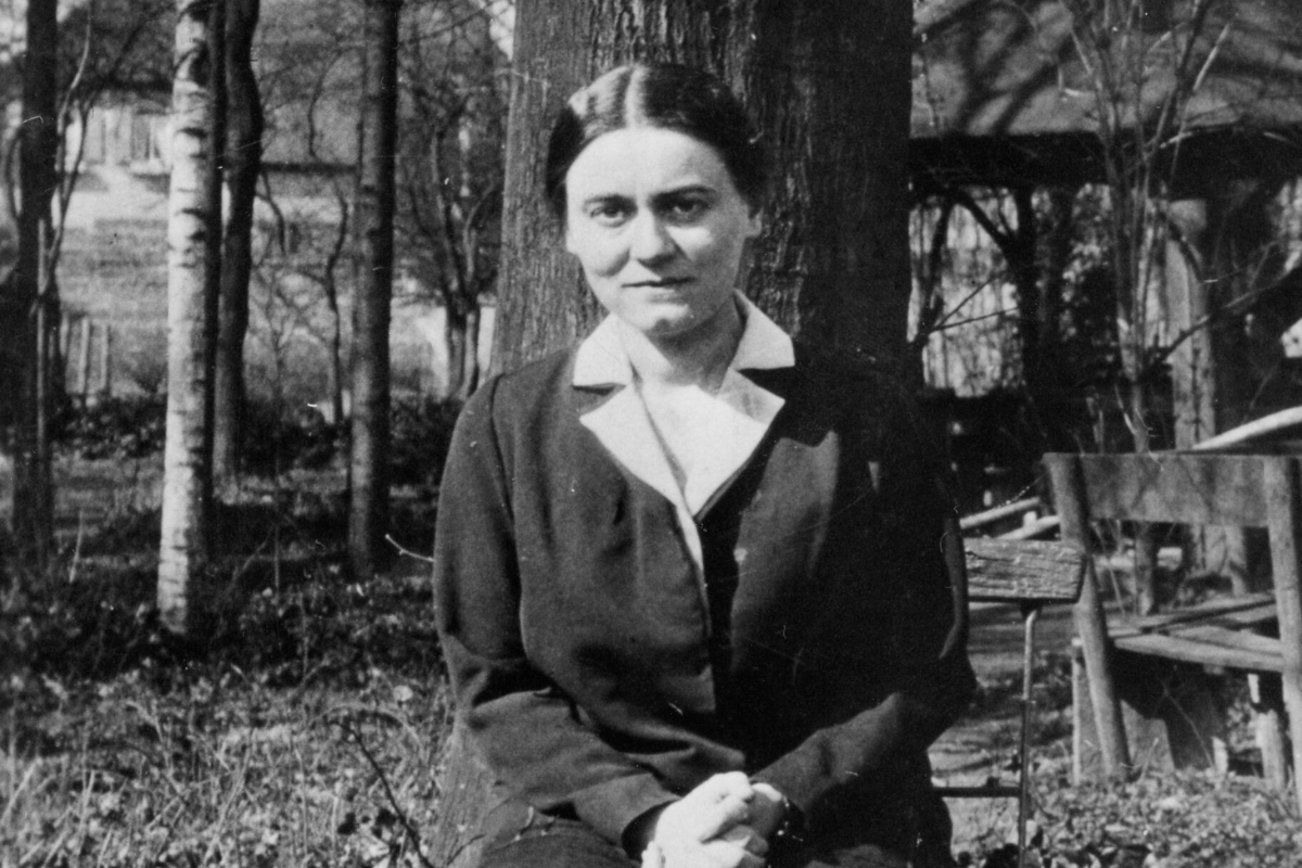 Cover image for Edith Stein on the Vocation of Woman
