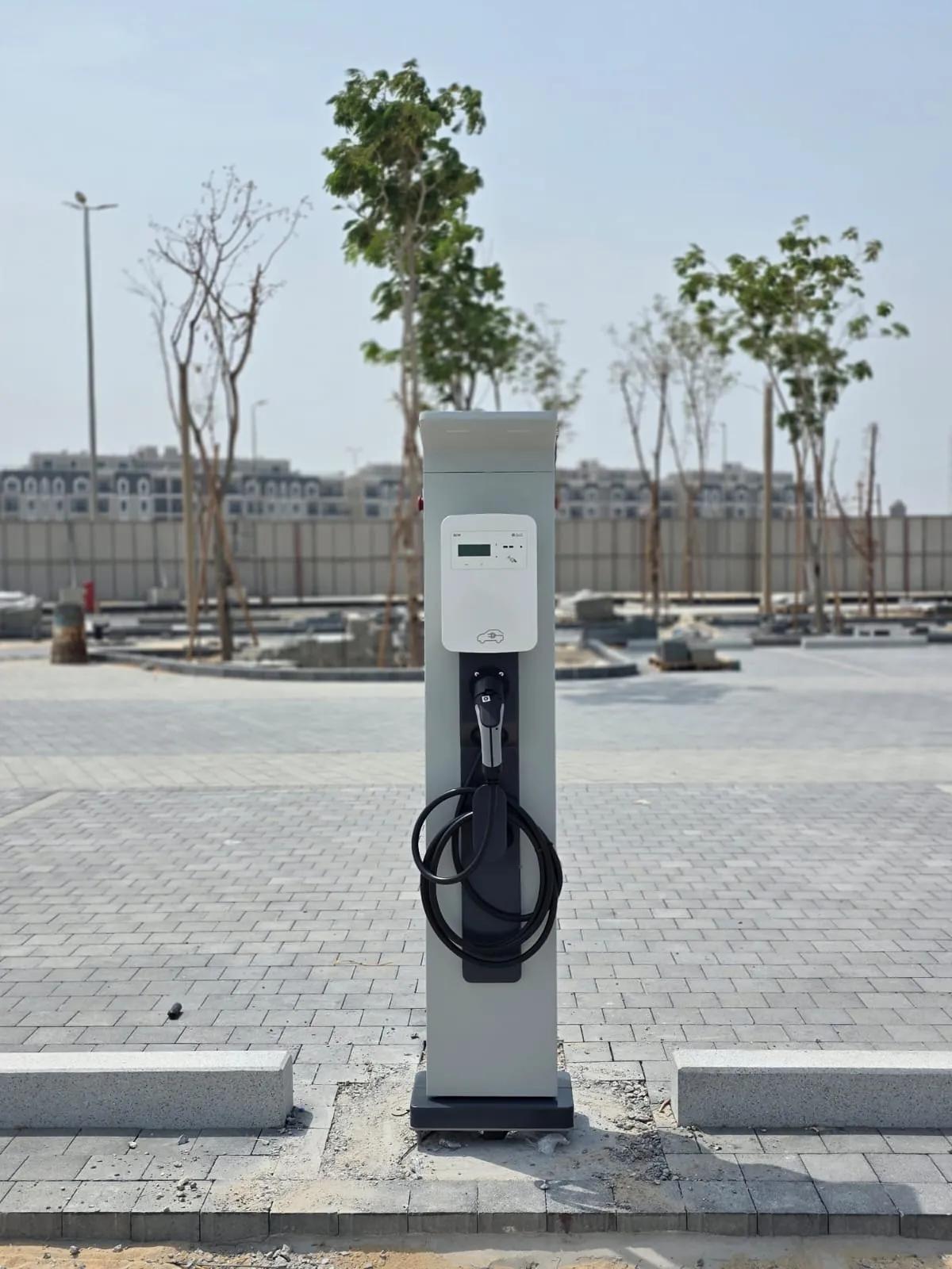 شاحن Alfanar بقدرة 22 kW على قاعدة في مواقف سفن للترفيه بالخبر