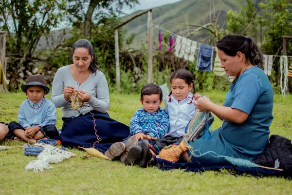 Asociación de artesanía “La Flor del Maguey” - Imagen 14