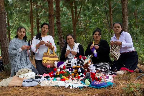Asociación de Artesanía Manitas Creativas - Santa Rosa - Imagen 11