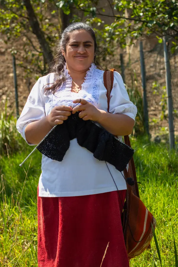 Asociación Comunal Productiva de Tejedoras - Maria - Imagen 3