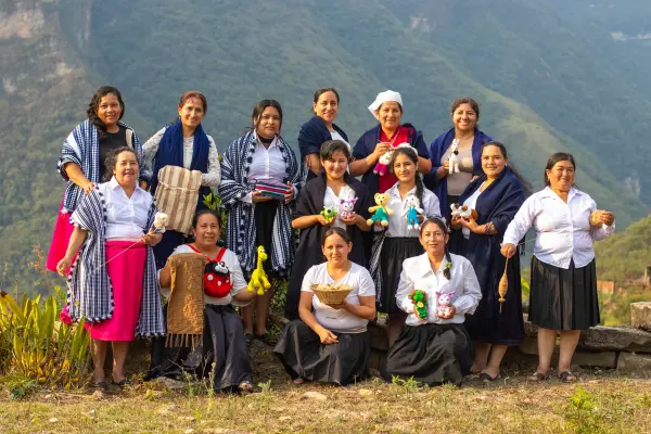 Asociación de artesanía La Tishana-Gocta - Imagen 1