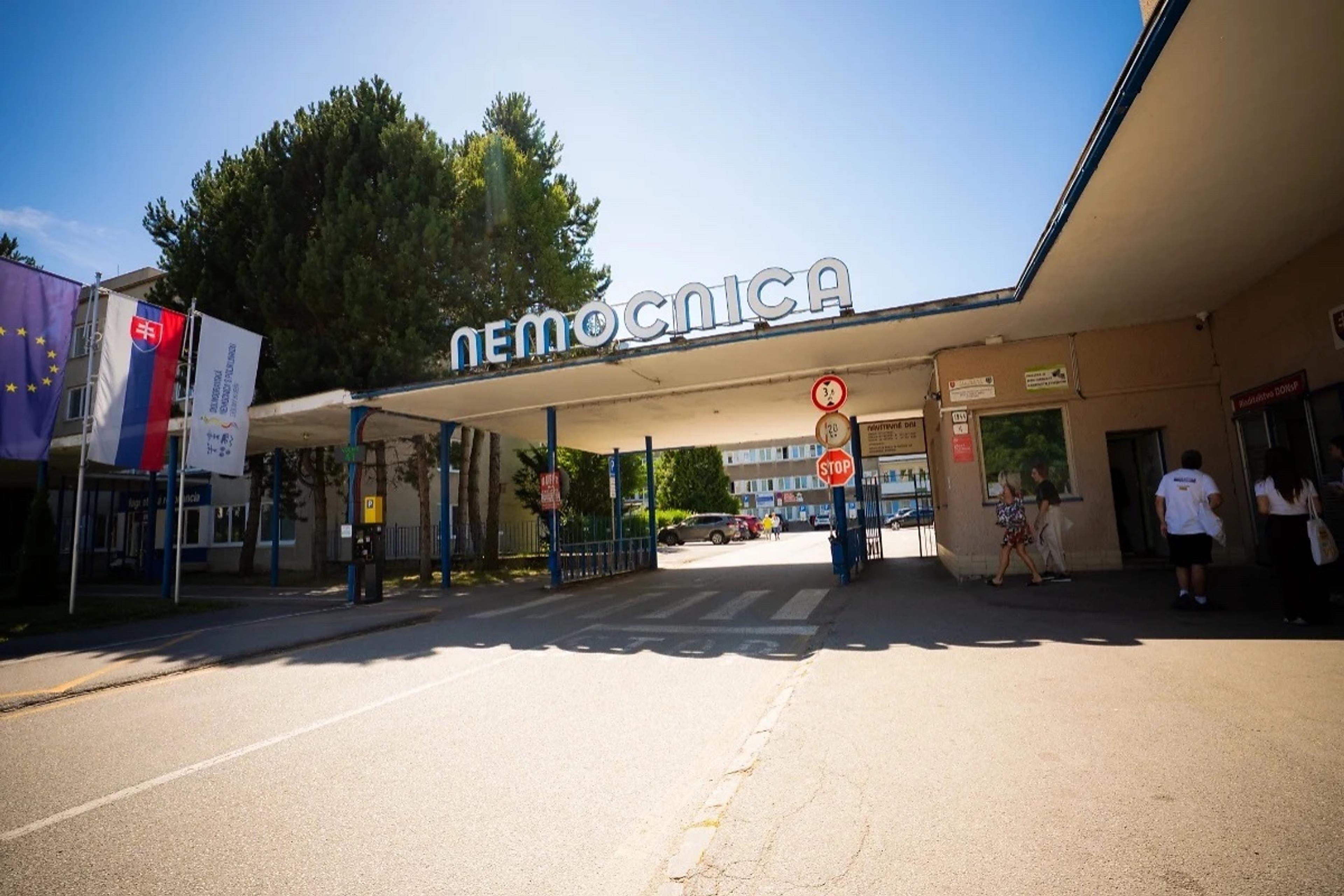 Kraj hovorí o nemocniciach bez dlhov. Prečo zamlčal stratu 4,5 milióna eur?