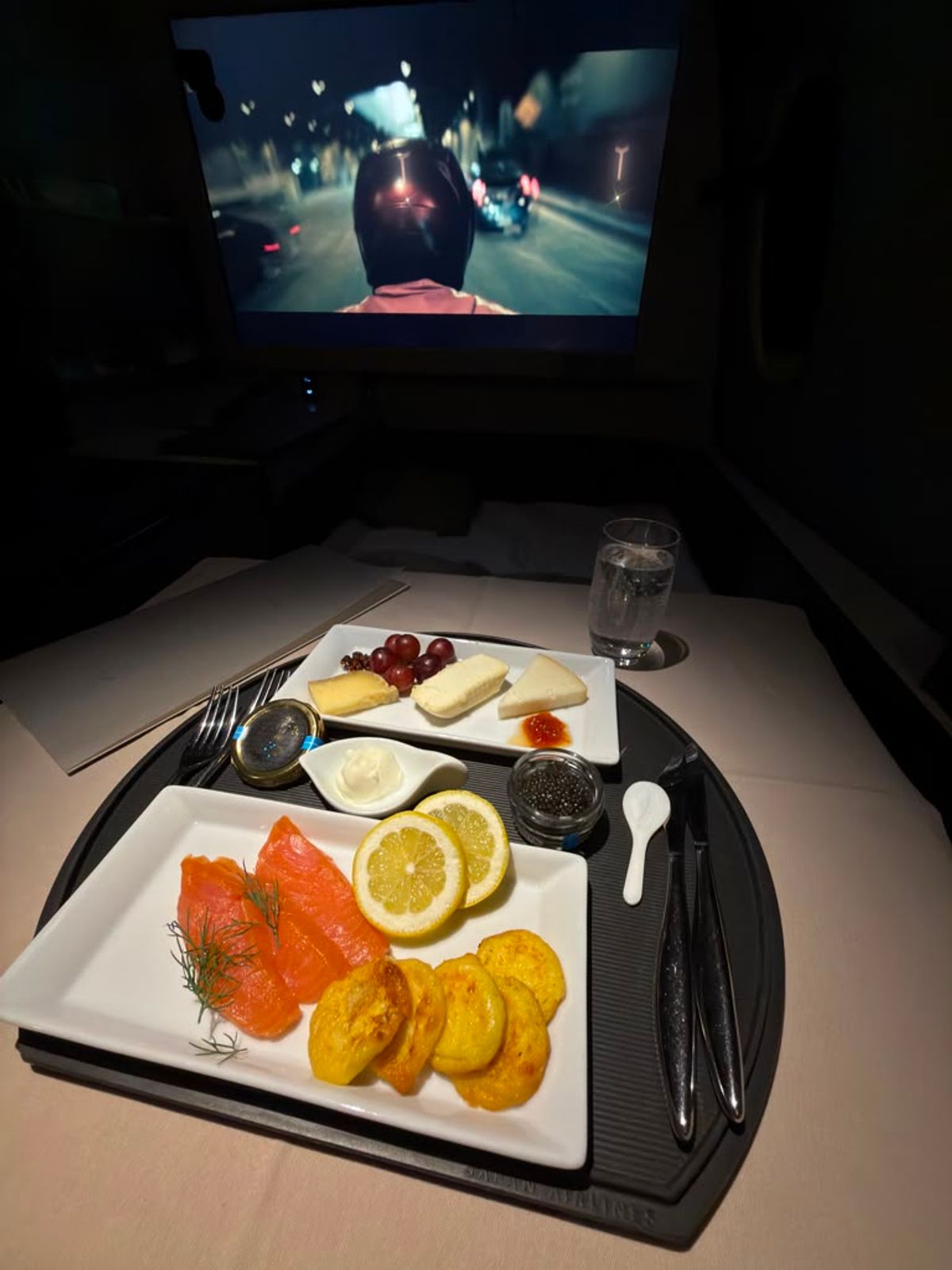 Japan Airlines First Class on the A350-1000