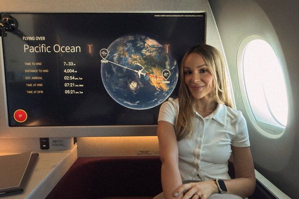 How I Scored a Japan Airlines First Class Upgrade at the Airport