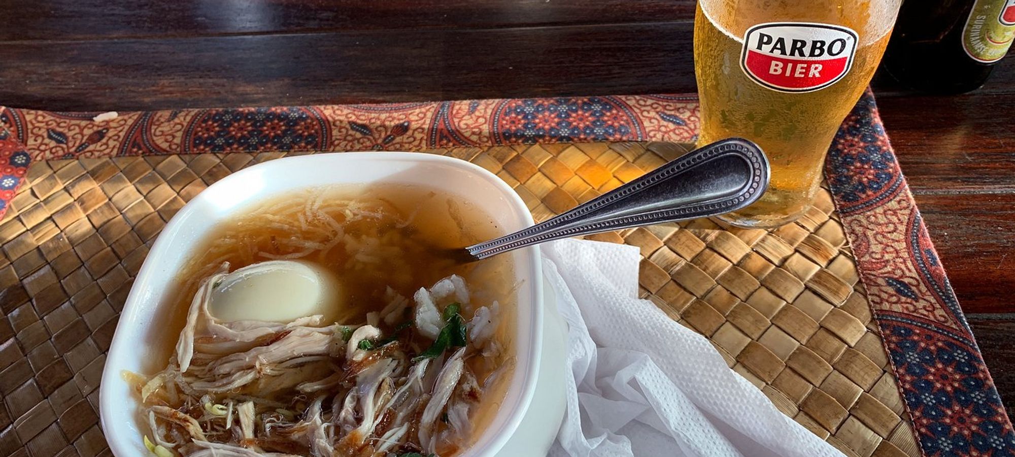 Warung Resa â dit is wat Suriname bedoelt als het zegt: lekker eten