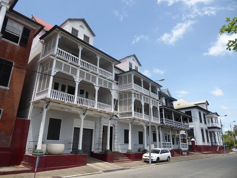 waterkant koloniale panden