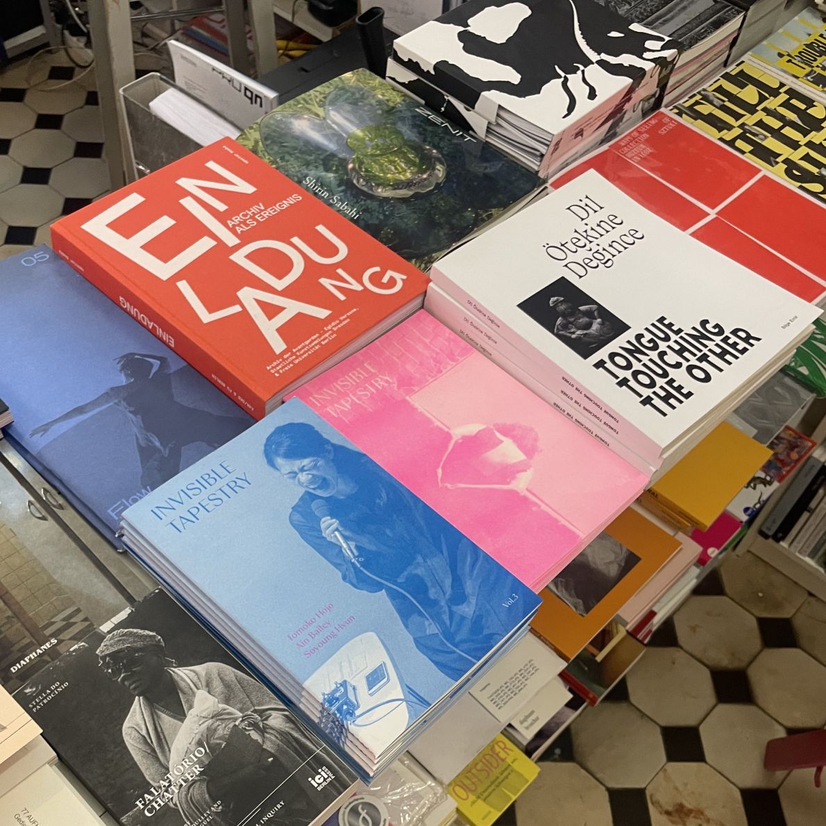 Invisible Tapestry Vol.3 출간 토 & 퍼포먼스 포스터