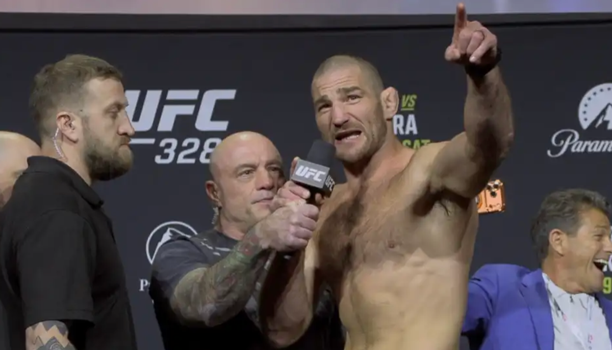 Chimaev And Strickland Weigh-In
