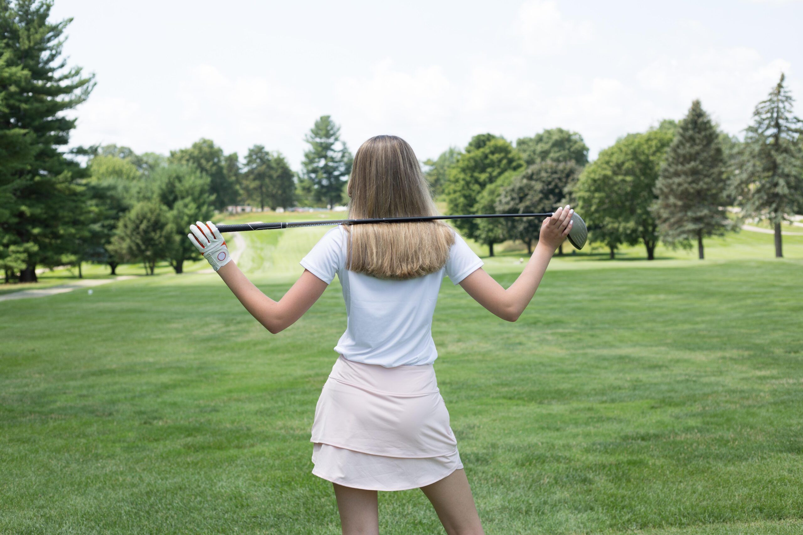 Private vs Group Golf Lessons in London – Which Is Best for You?