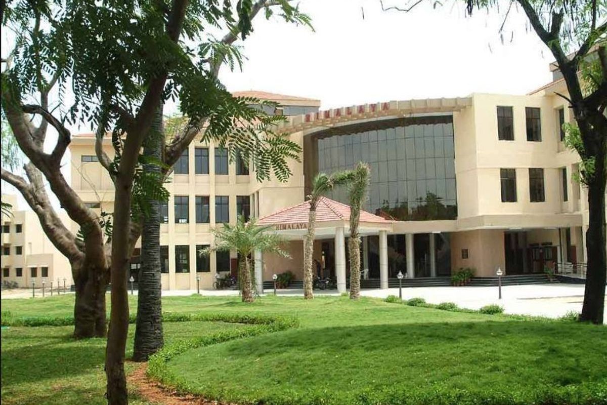 Class of 1993 Raises the Bar with a US$1.25 Million Contribution to IIT Madras